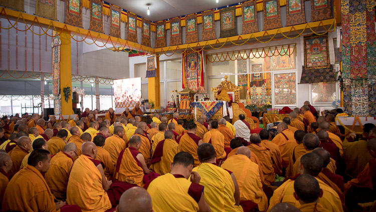 Il Padiglione del Kalachakra durante i riti preliminari per l’iniziazione di Vajrabhairava Tredici Divinità conferita da Sua Santità il Dalai Lama a Bodhgaya, Bihar, India il 18 gennaio 2018. Foto di Manuel Bauer