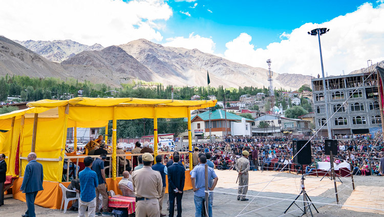 Una veduta dell’Hussaini Park durante il discorso di Sua Santità il Dalai Lama a Kargil, Ladakh, India, il 25 luglio 2018. Foto di Tenzin Choejor