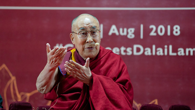 Sua Santità il Dalai Lama al Goa Institute of Management di Bambolim, Goa, India, l'8 agosto 2018. Foto di Tenzin Choejor