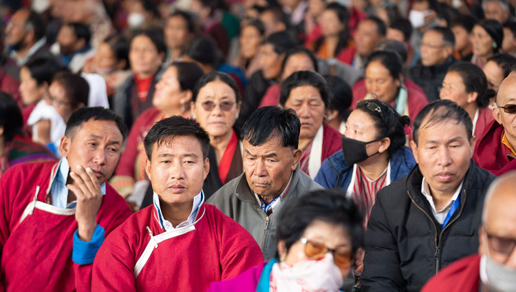 Oltre quindicimila persone hanno partecipato all'insegnamento di Sua Santità il Dalai Lama presso il Kalachakra Ground di Bodhgaya, India, il 24 dicembre 2018. Foto di Lobsang Tsering