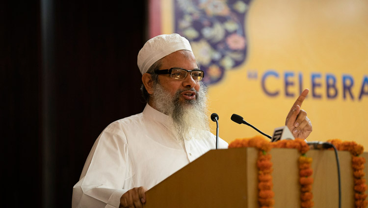 Maulana Mahmud Madani interviene alla conferenza "Celebrare la diversità nel mondo musulmano" presso il Centro Internazionale dell'India a Nuova Delhi, India, il 15 giugno 2019. Foto di Tenzin Choejor