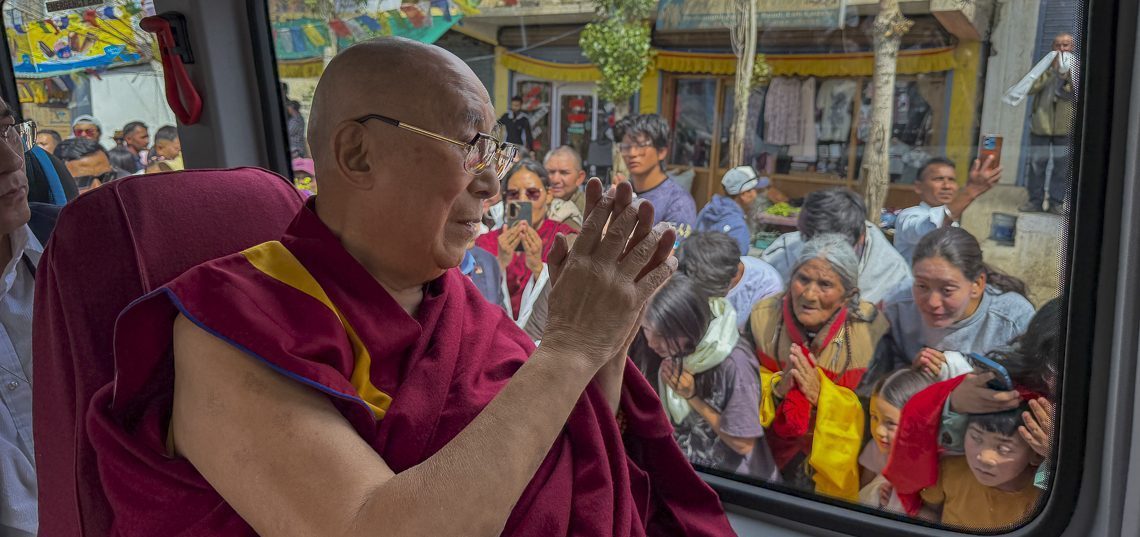 Sua Santità arriva a Leh, nel Ladakh