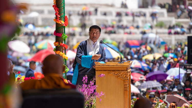 Il Presidente della CTA, Lobsang Sangay, è intervenuto in occasione delle celebrazioni per l'83°compleanno di Sua Santità il Dalai Lama a Leh, Ladakh,, il 6 luglio 2018. Foto di Tenzin Choejor