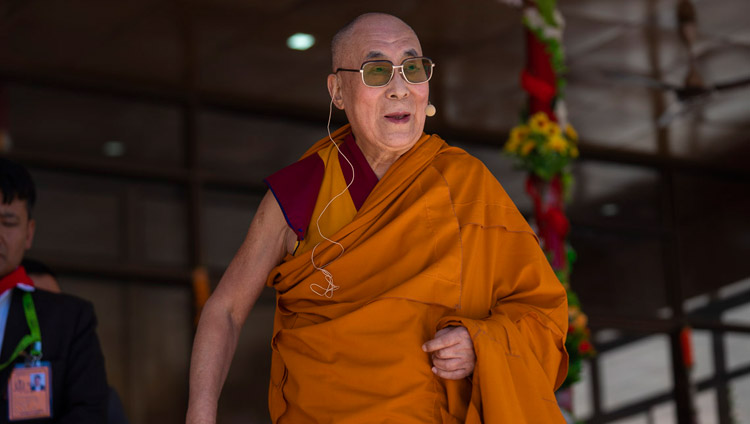 Sua Santità il Dalai Lama si è rivolto alla folla durante le celebrazioni per il suo 83° compleanno a Leh, Ladakh, J&K, India, il 6 luglio 2018. Foto di Tenzin Choejor