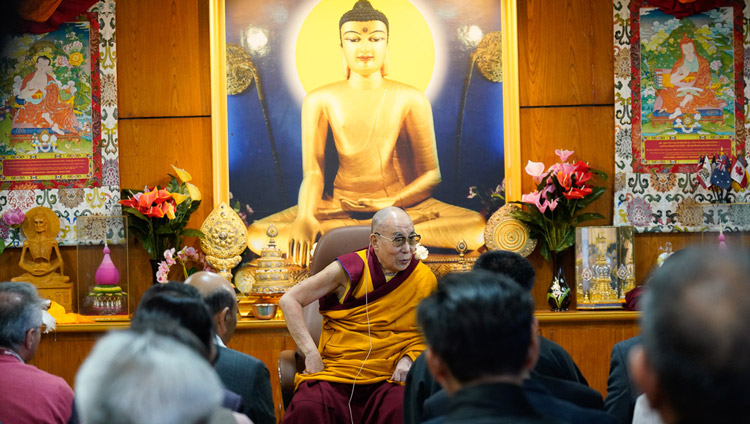 Sua Santità il Dalai Lama incontra i rappresentanti dei gruppi di sostegno al Tibet presso la sua residenza a Dharamsala, India, il 4 novembre 2019. Foto del Venerabile Tenzin Jamphel