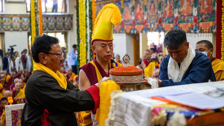 Preghiere per la lunga vita di Sua Santità il Dalai Lama