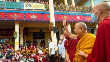 Una preghiera per la lunga vita di Sua Santità il Dalai Lama