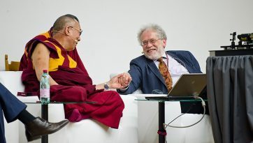 Congratulazioni ai vincitori del Premio Nobel per la Fisica di quest'anno