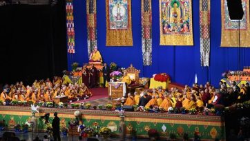 ​La Comunità tibetana del Nord America offre preghiere di lunga vita