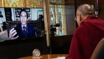 La Necessità della Compassione per la Sopravvivenza dell'Umanità